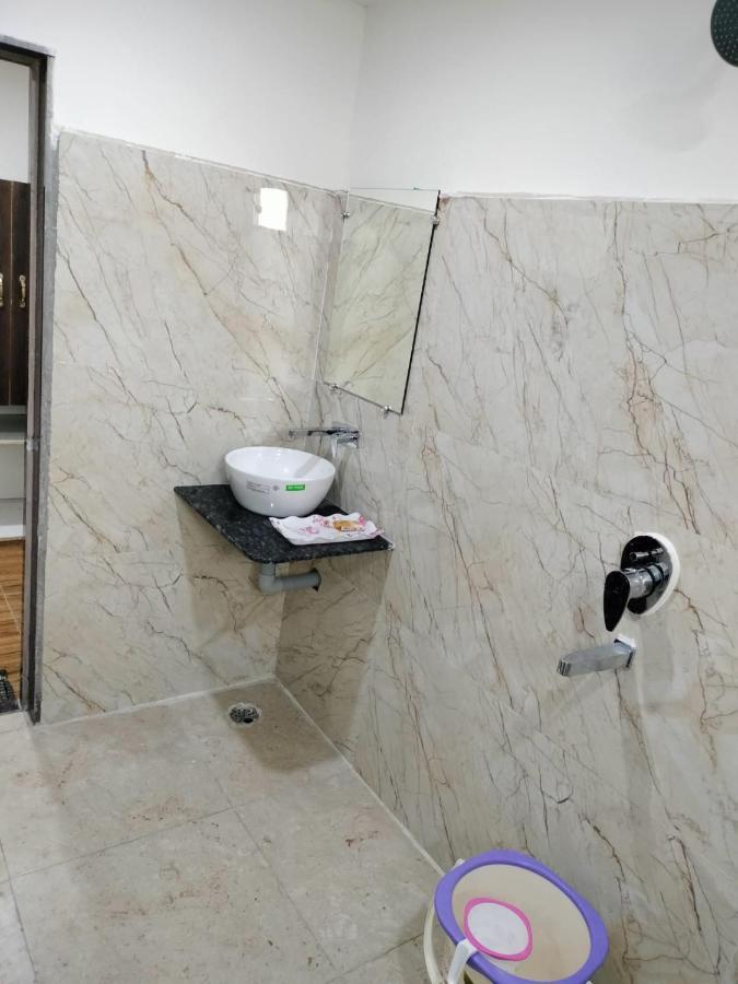 Hotel Satkar International Chhindwāra Extérieur photo