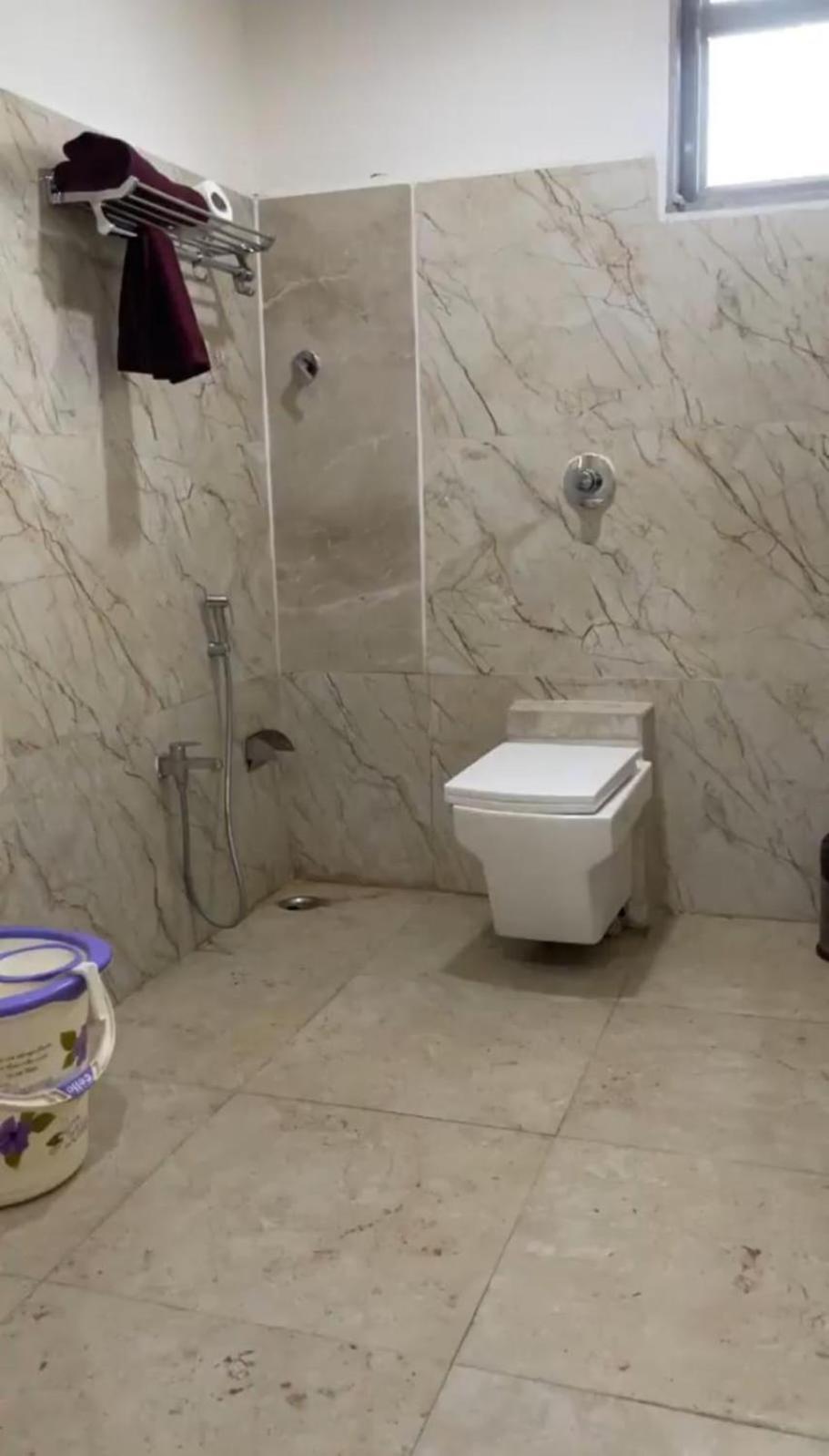 Hotel Satkar International Chhindwāra Extérieur photo
